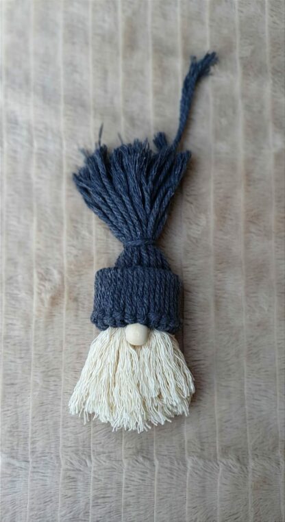 Gnome en macramé – Image 2